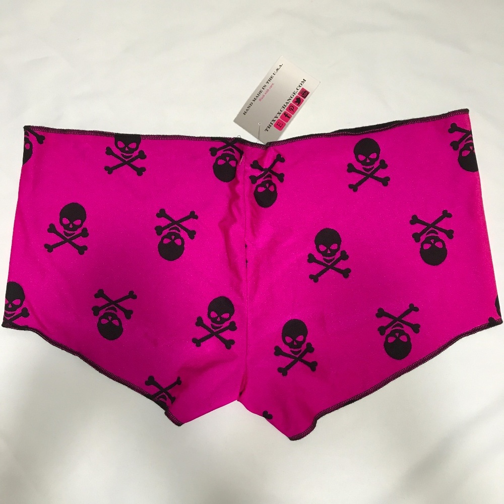 Pink & Black Skull Bikini Boyshorts Large - Picture 3 of 5