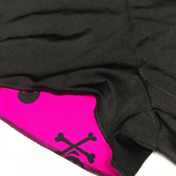 Pink & Black Skull Bikini Boyshorts Large - Picture 5 of 5