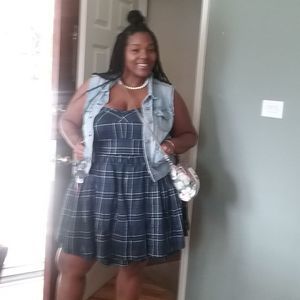 Meet your Posher, Angela