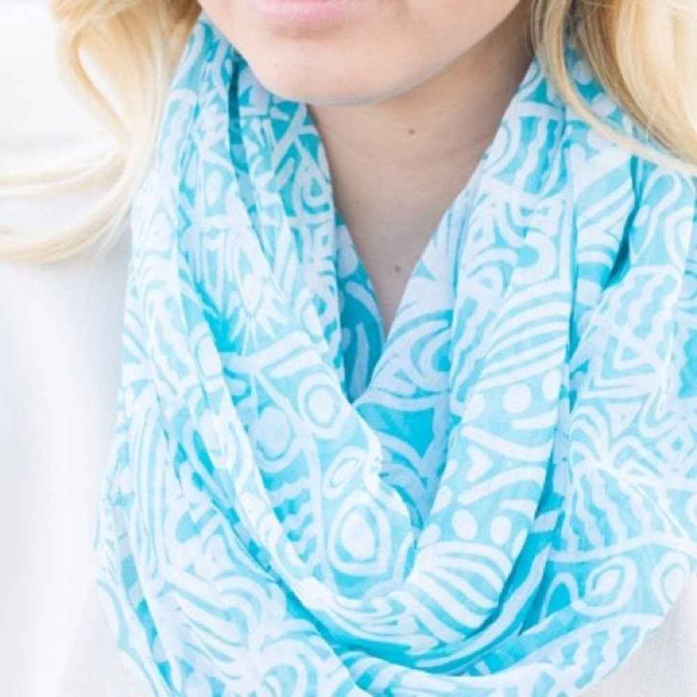 Kanwel Infinity Scarf