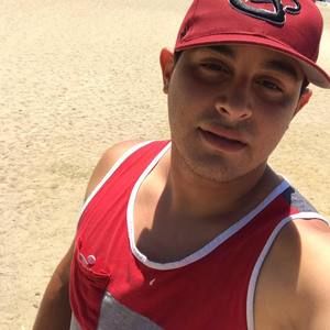 Meet your Posher, Christopher