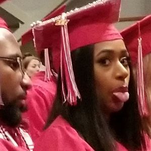 Meet your Posher, Raymond