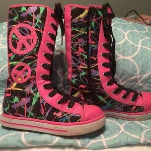 Girls Paris Blues lace up high top tennis shoe