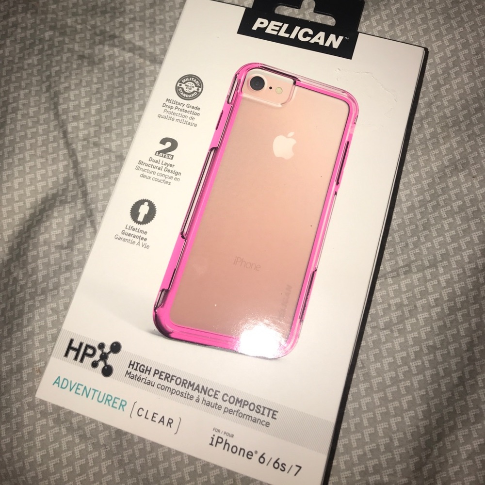 Bright pink and cleAr iPhone 7 case!