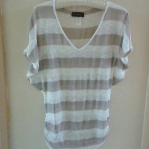 Annabelle short sleeve sweater