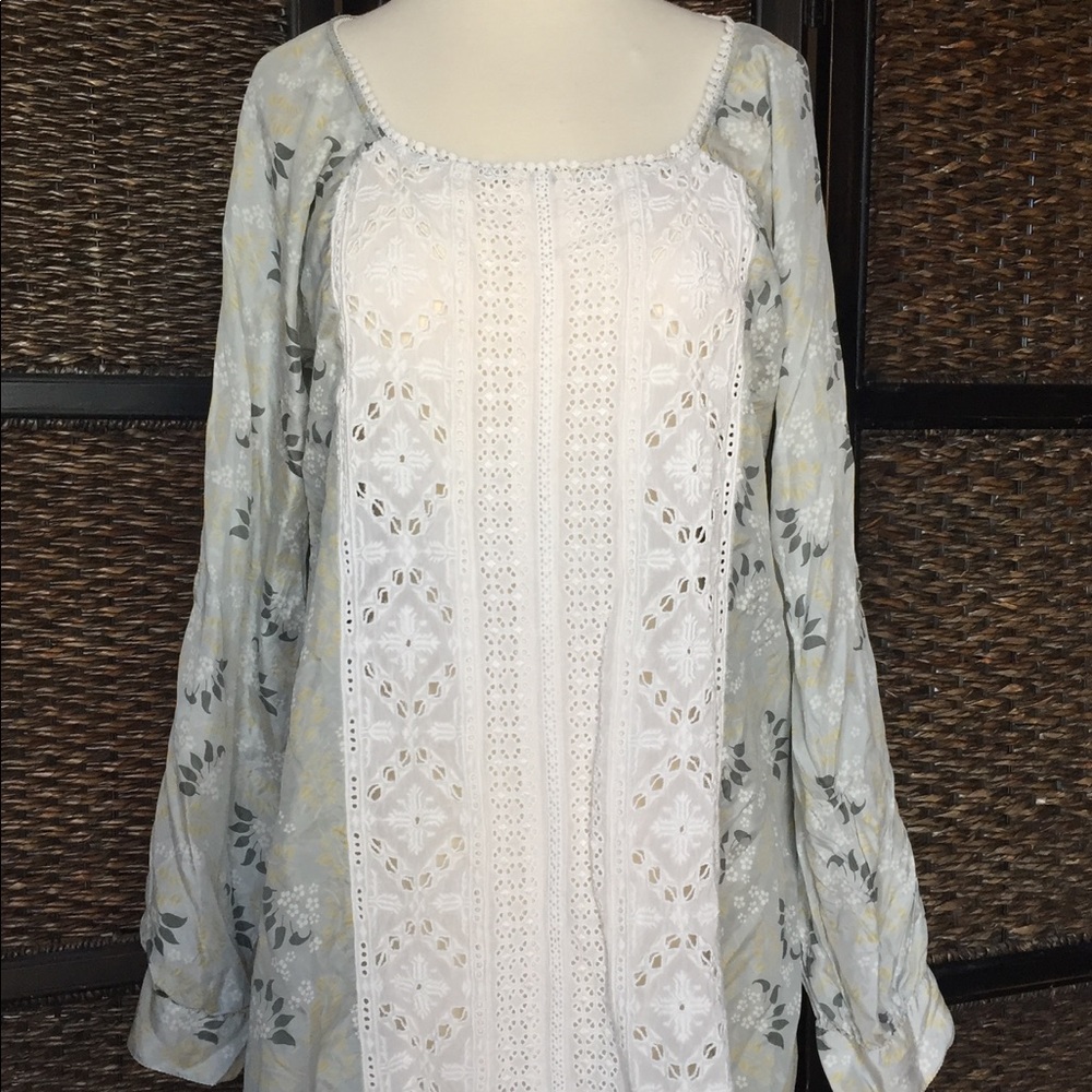 Johnny Was silk-use measurements to determine fit