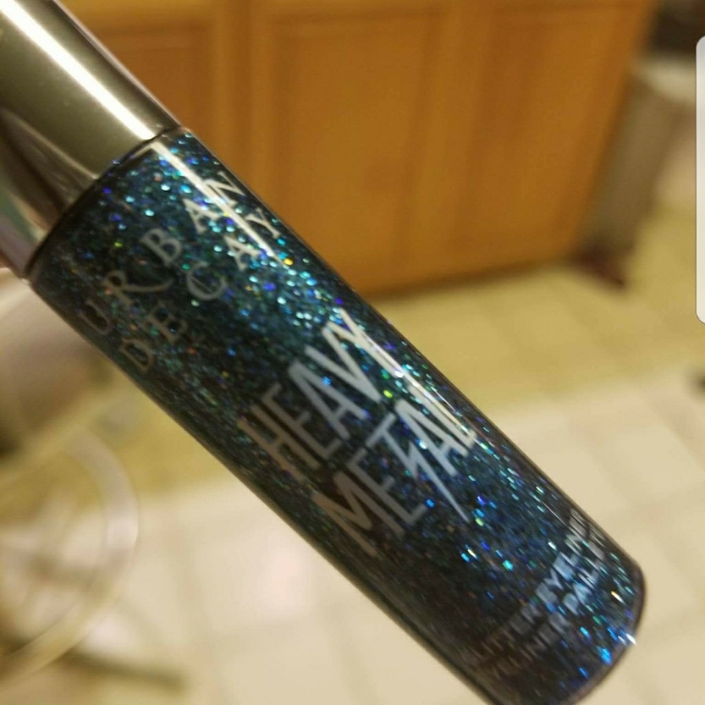 urban decay heavy metal glitter liner