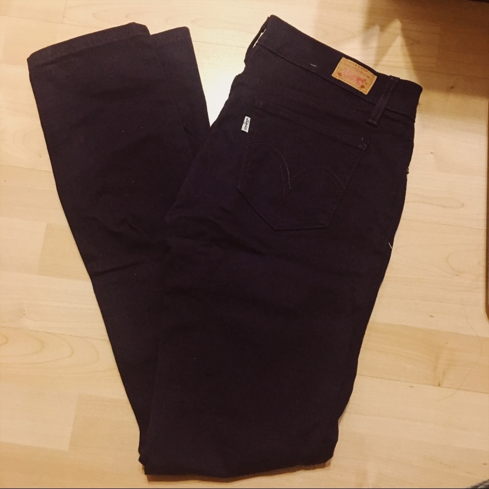 Levi Deep Purple Jeans