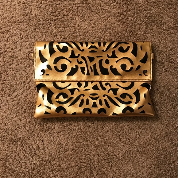 Beautiful clutch! - Picture 1 of 4