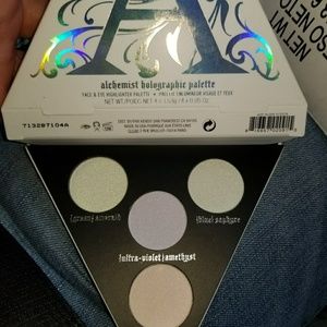 Kat Von D Alchemist palette