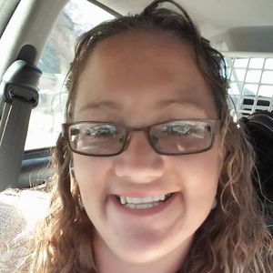 Meet your Posher, Angie