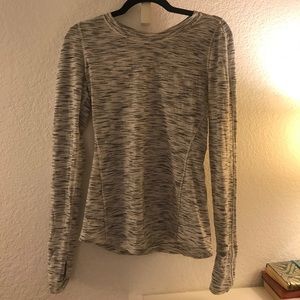 Lululemon work out long sleeve top