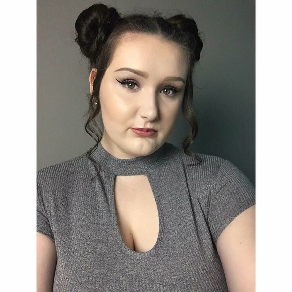 Meet your Posher, Mackenzie - Picture 1 of 1