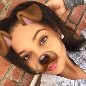 Meet your Posher, Shauna