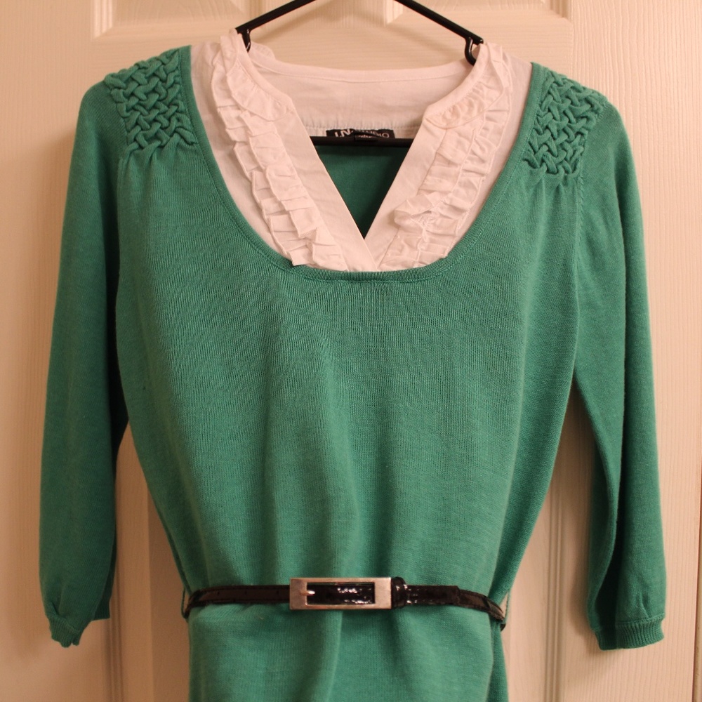 I.N. Studio - Green Sweater Blouse w/ Belt - Small