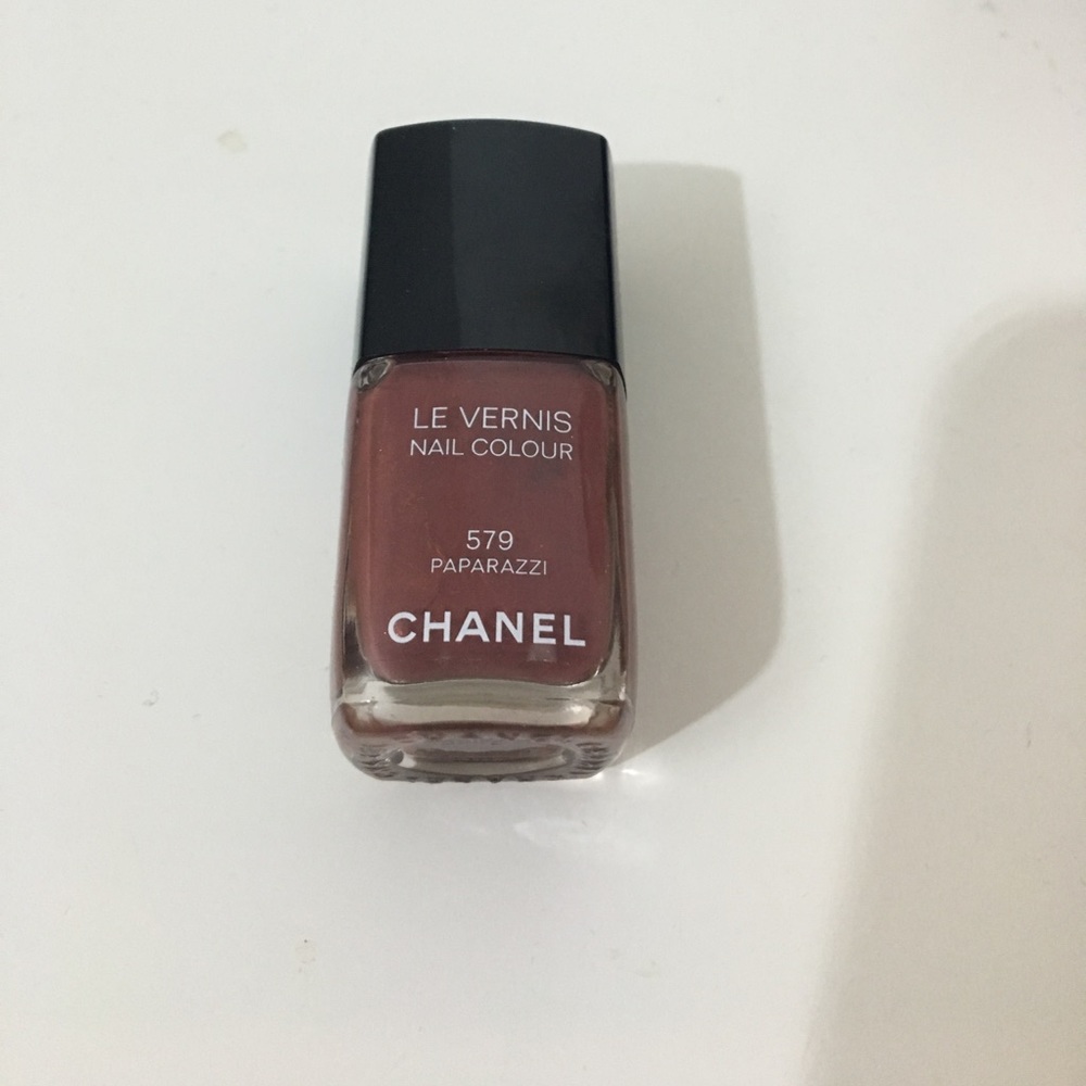 Chanel Nails Polish #579 Paparazzi