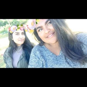 Meet your Posher, Yanira