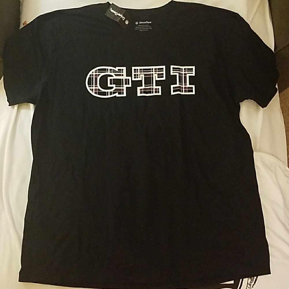 MEN'S XL BLACK, RED WHITE VW GTI T SHIRT. NWT