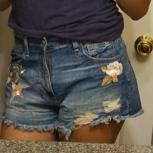 BRAND NEW!! Hi-Rise Festival Shorts 🐦🌺