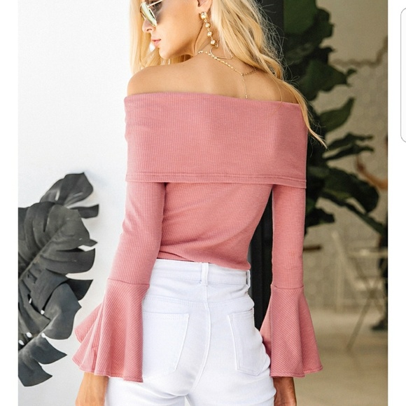 Last One⬇️Flirty Off Shoulder Sweater - Picture 4 of 7