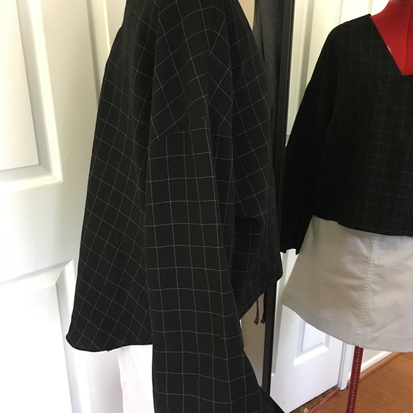 Asymmetrical Loose Blouse with Bell Sleeves - Picture 2 of 6