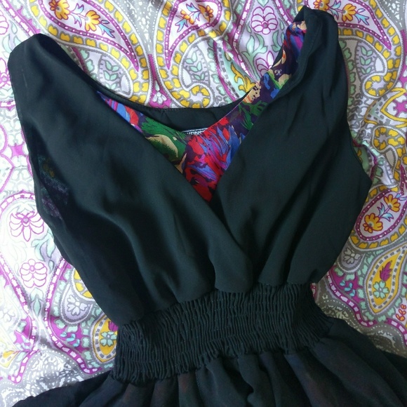 Black and multicolored chiffon dress - Picture 1 of 3