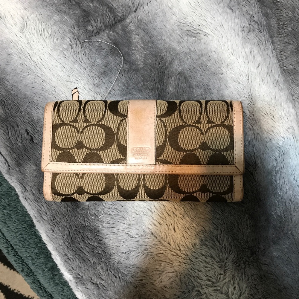 Coach wallet