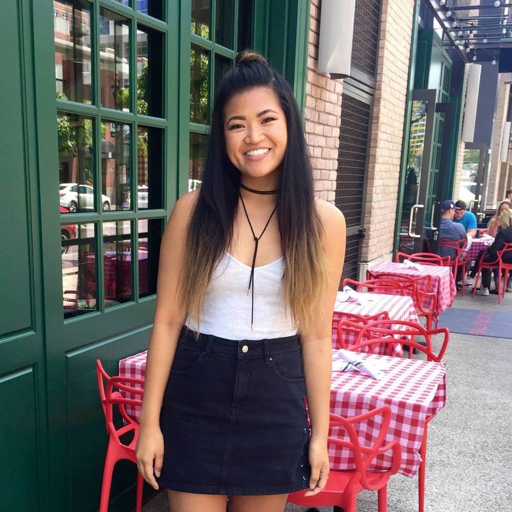 Meet your Posher, Ahira