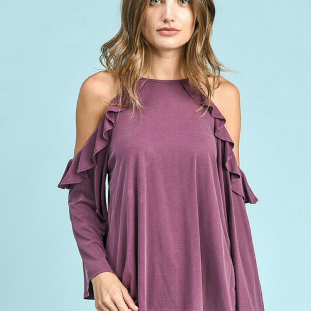 Cold shoulder ruffle sleeve top ( 3 LEFT ) - Picture 1 of 3