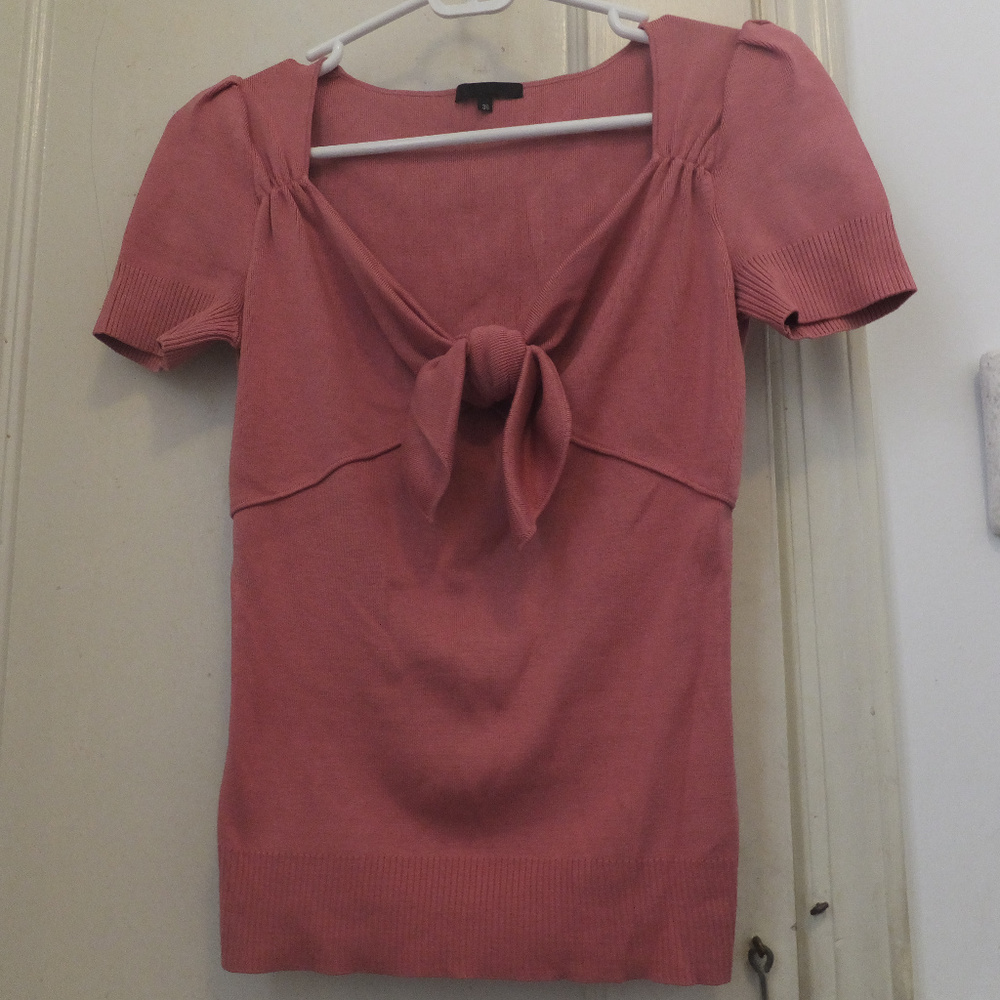 Flirty Bombshell Top w/ Tie on Bustline