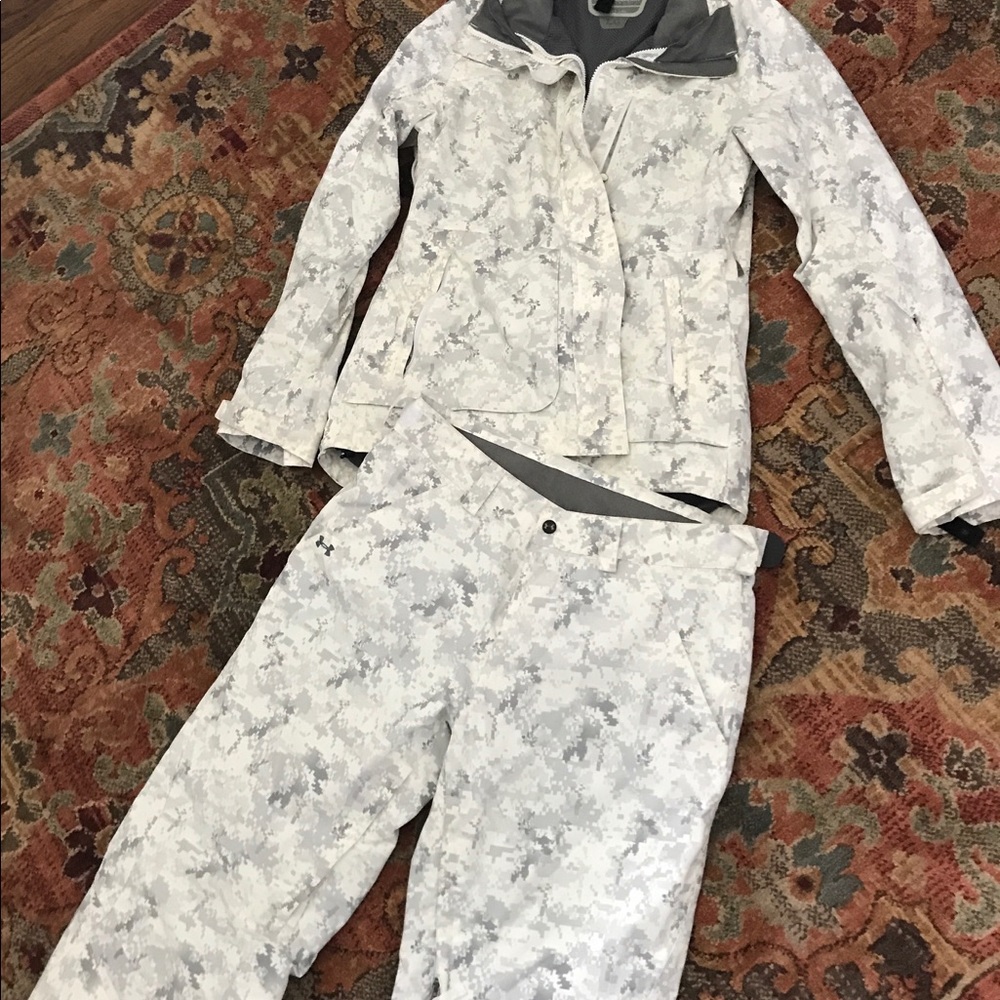 UnderArmour White Camo outerwear.