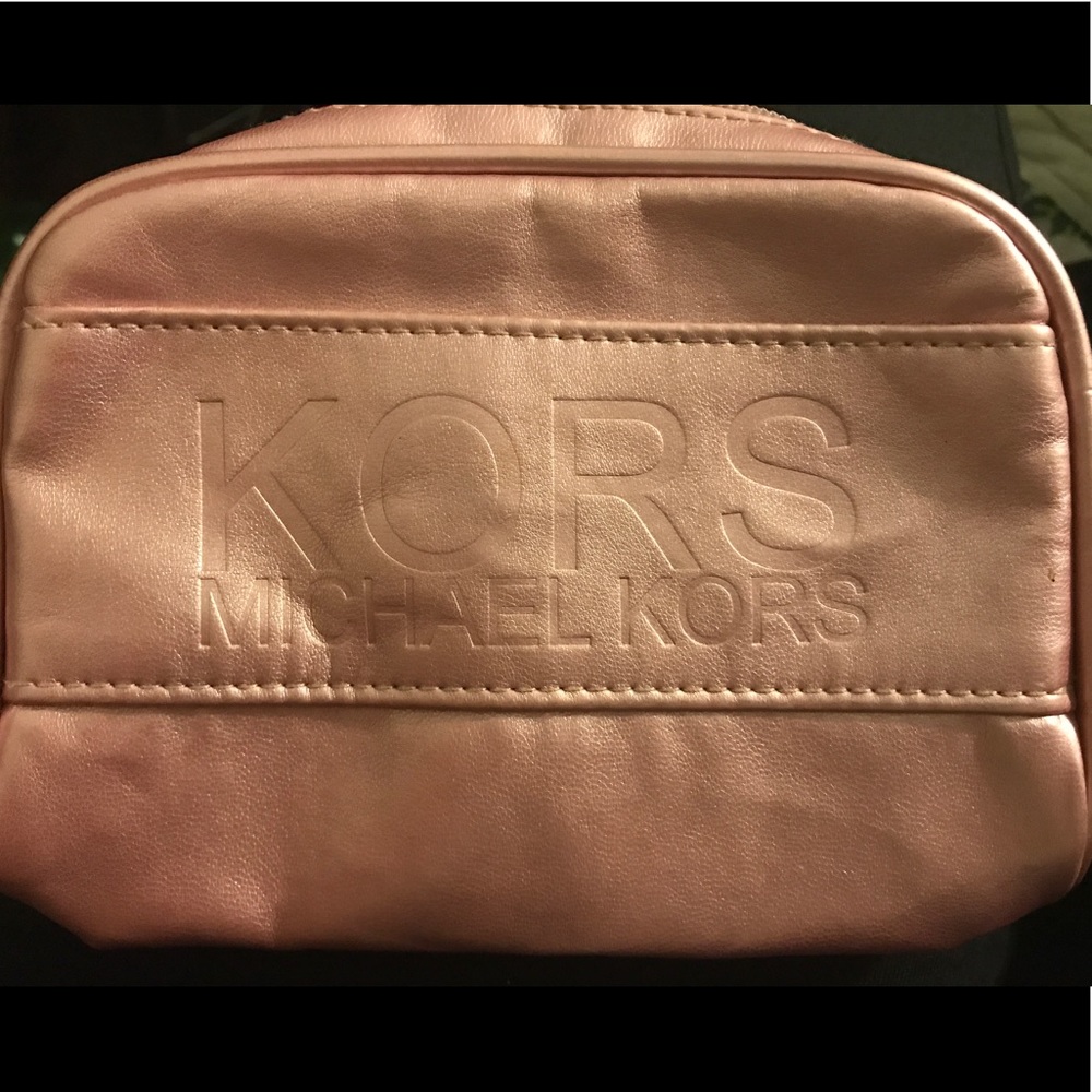 Michael Kors, champagne Makeup bag
