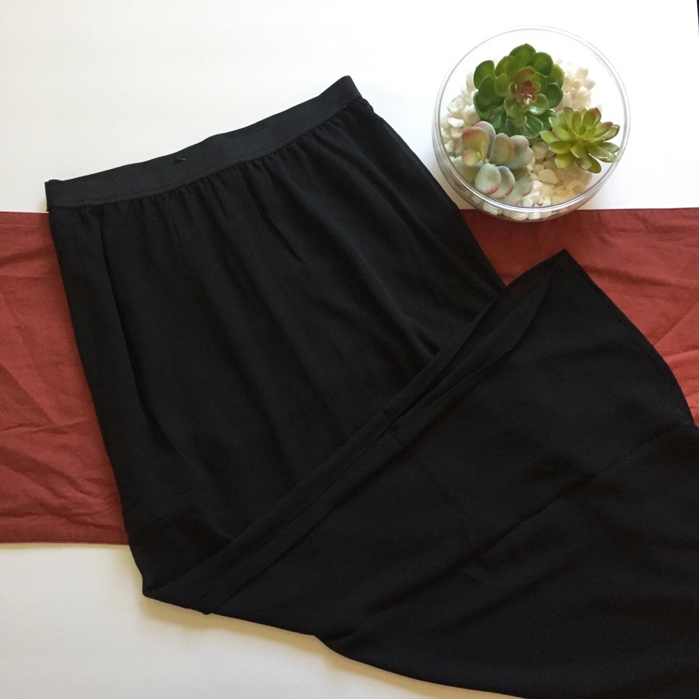 H&M black maxi skirt