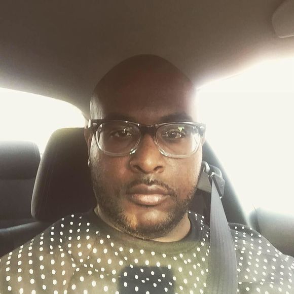 Meet your Posher, Louis - Picture 1 of 1