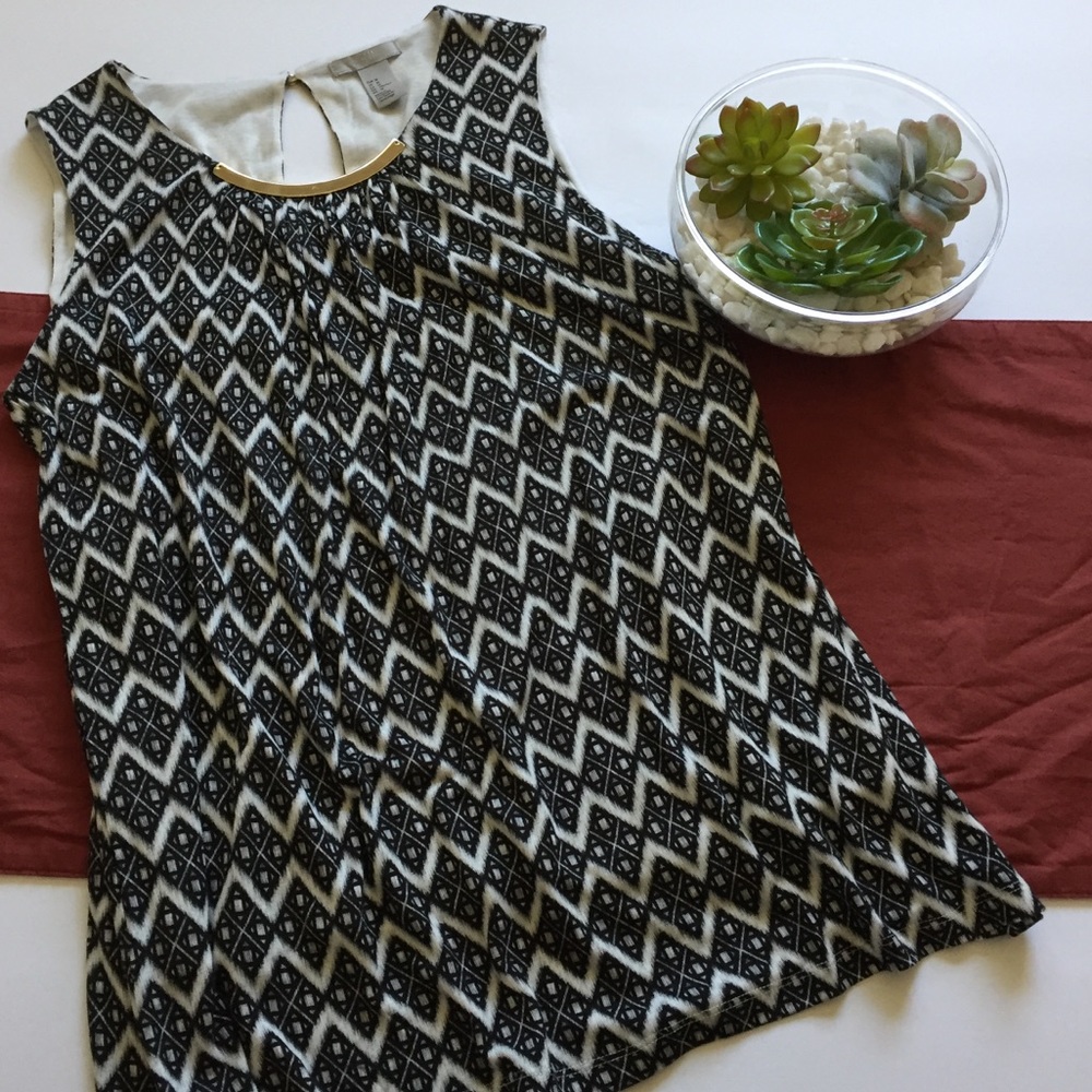H&M sleeveless shirt