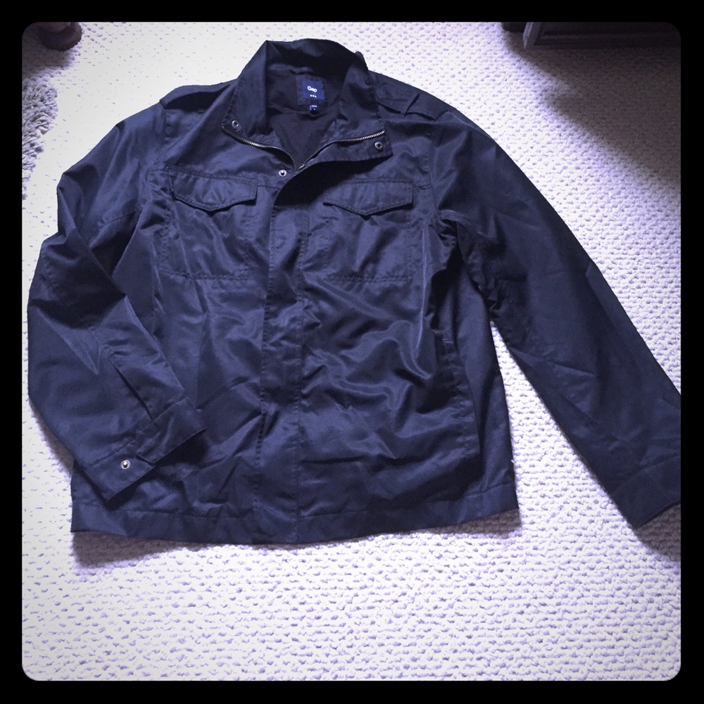 GAP black men's light weight jacket