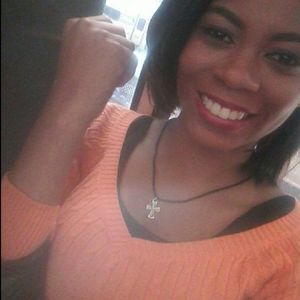 Meet your Posher, Deette