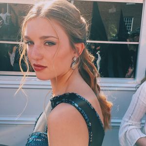 Meet your Posher, Emma