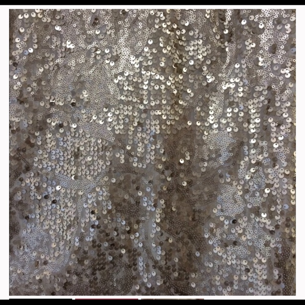 Roz & Ali gold sequin dress - Picture 2 of 3