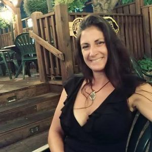 Meet your Posher, Gina