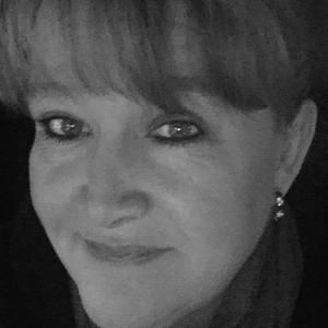 Meet your Posher, Teresa