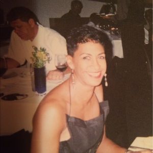 Meet your Posher, Joni