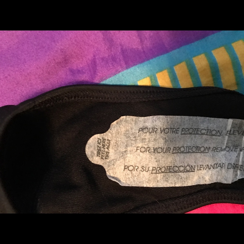 Bathing suit - Picture 2 of 6