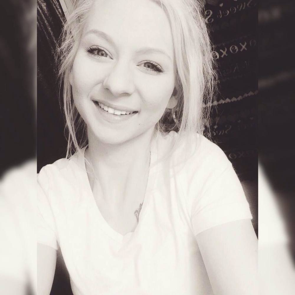 Meet your Posher, Alyssa