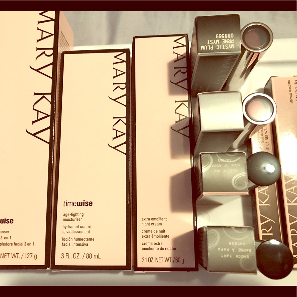 Mary Kay Norm/Dry Skincare & Makeup Lot