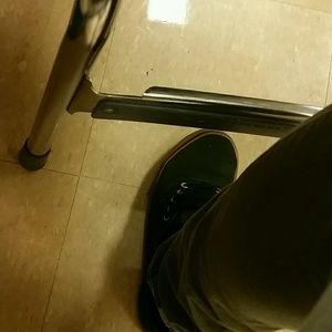 Meet your Posher, Emilio