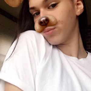 Meet your Posher, Bella