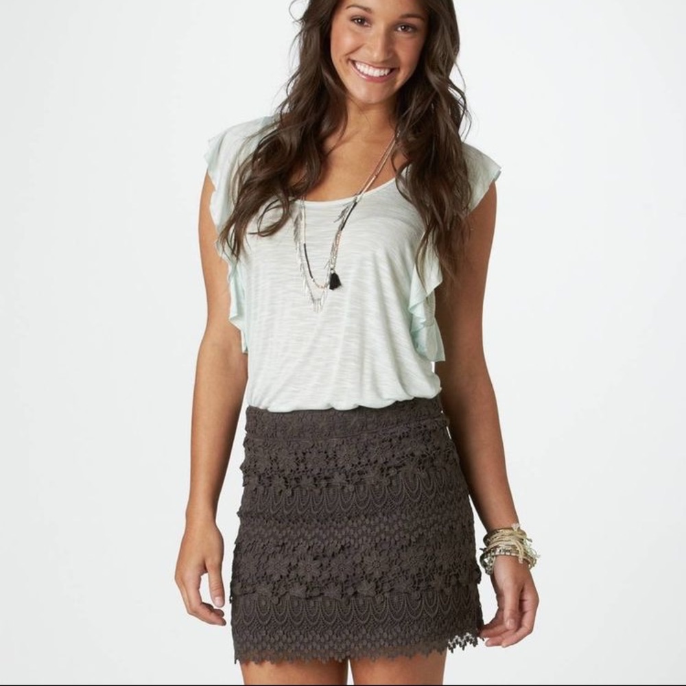 American Eagle lace skirt - Picture 2 of 5