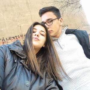 Meet your Posher, Iva