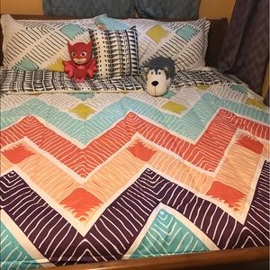 Meet your Posher, Nelfa